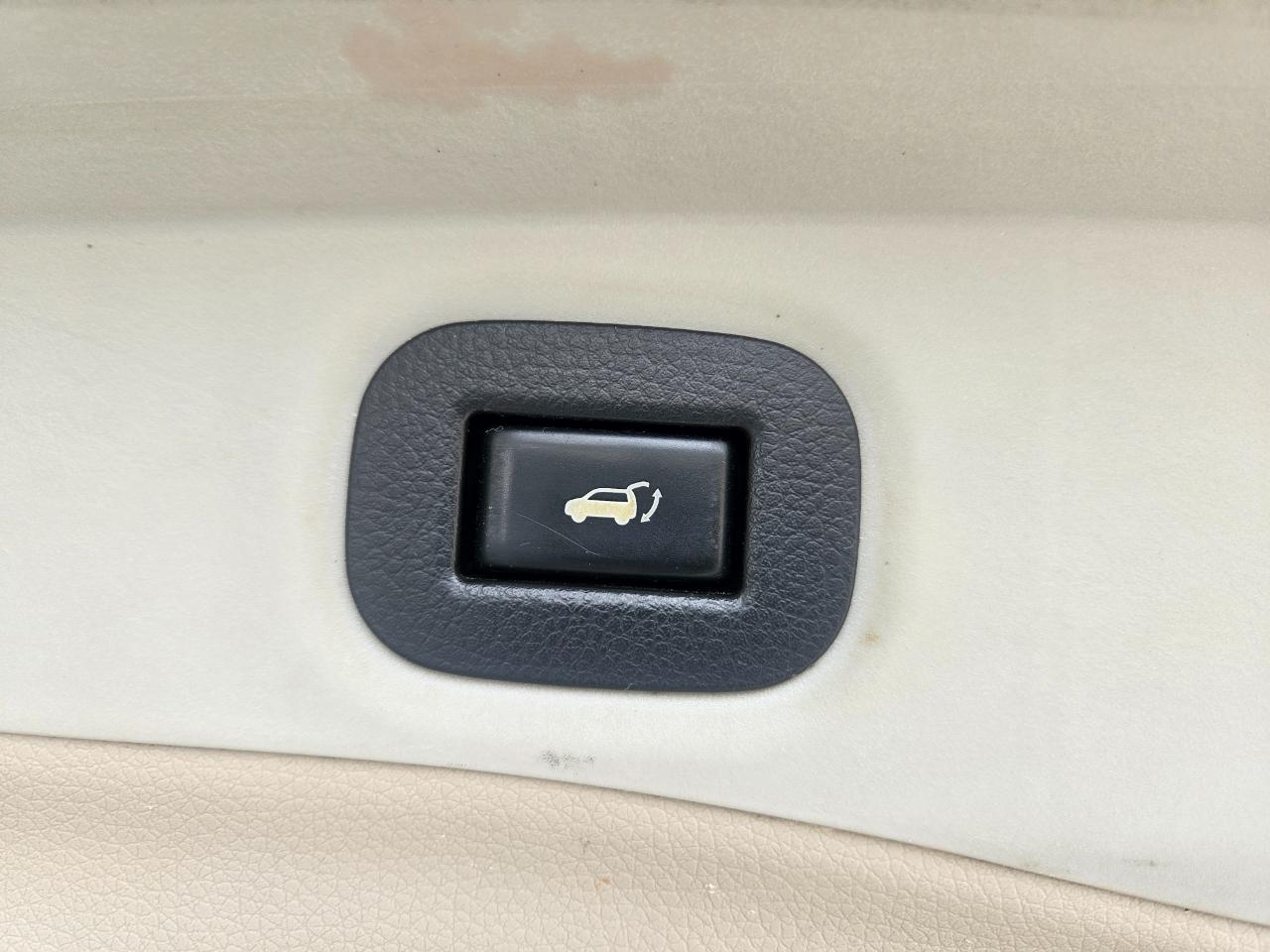 Nissan Rogue SL 4D SUV AWD 2014