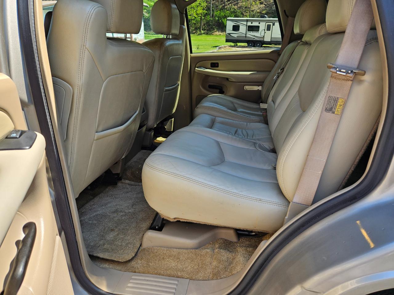 Chevrolet Tahoe 4WD 2003