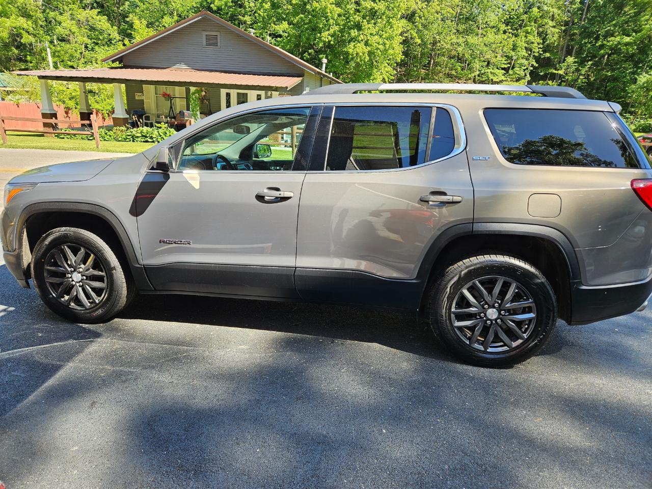 GMC Acadia SLT-1 AWD 2019