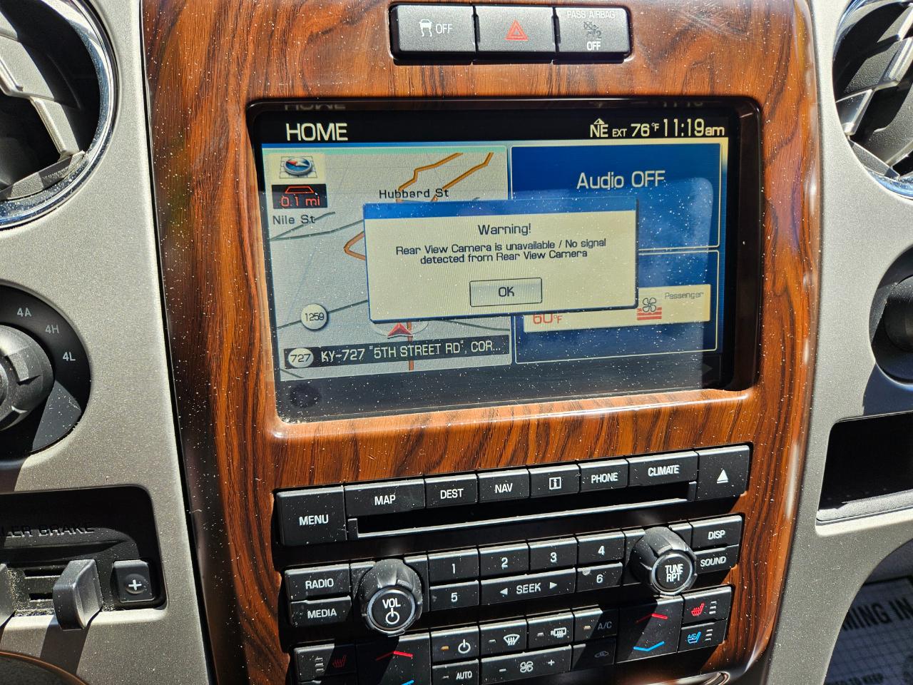 Ford F-150 4WD SuperCrew 139" Lariat 2012