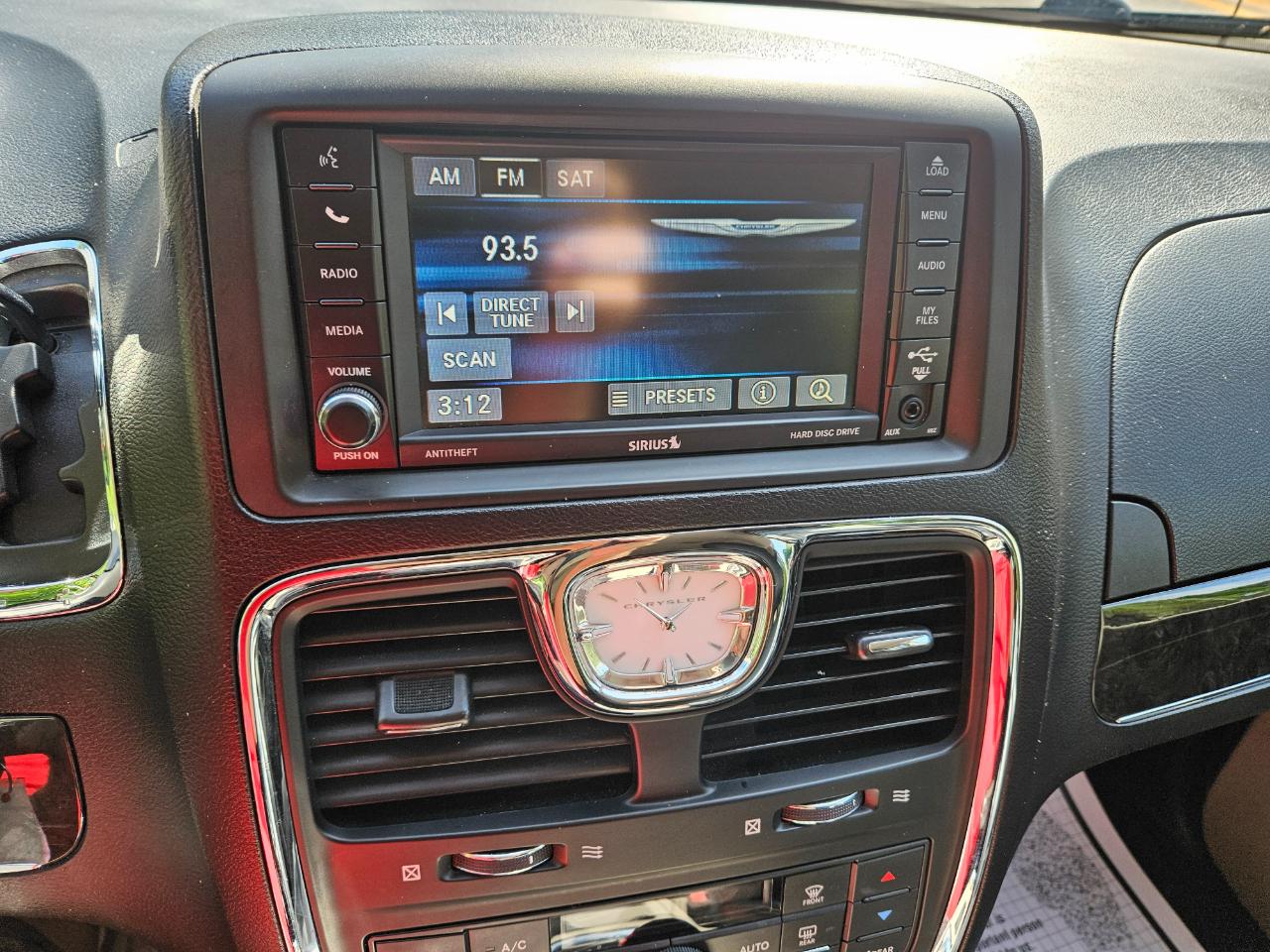 Chrysler Town & Country Touring 2015