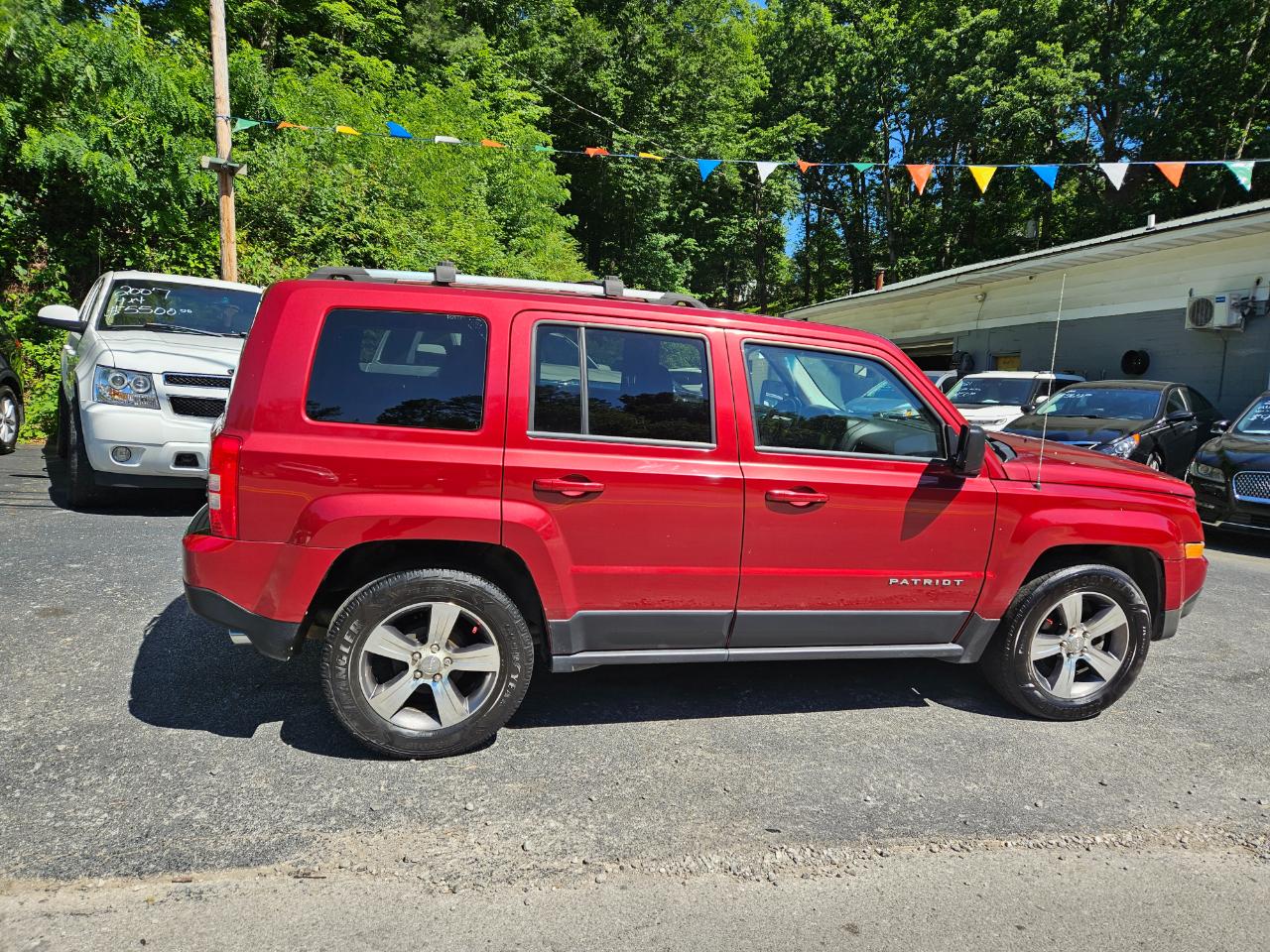 Jeep Patriot Latitude 2WD 2017