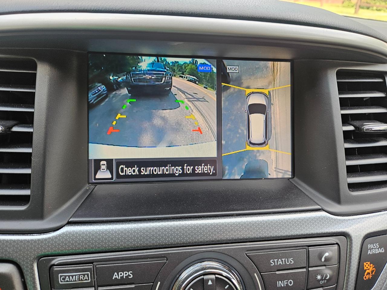 Nissan Pathfinder SL 2WD 2019