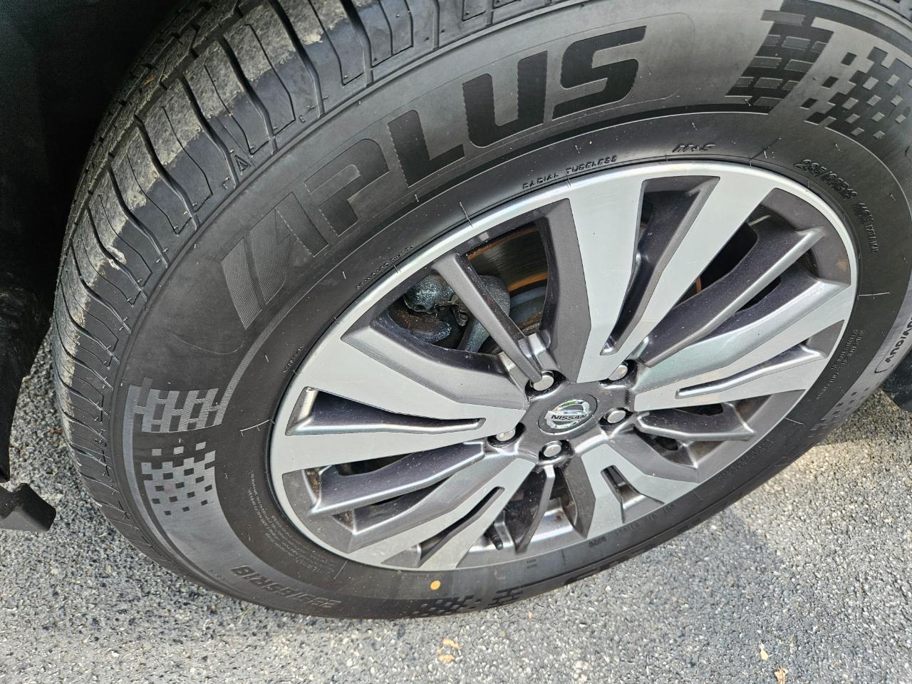 Nissan Pathfinder SL 2WD 2019