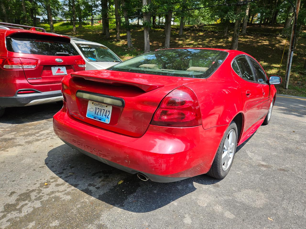 Pontiac Grand Prix Sedan 2008