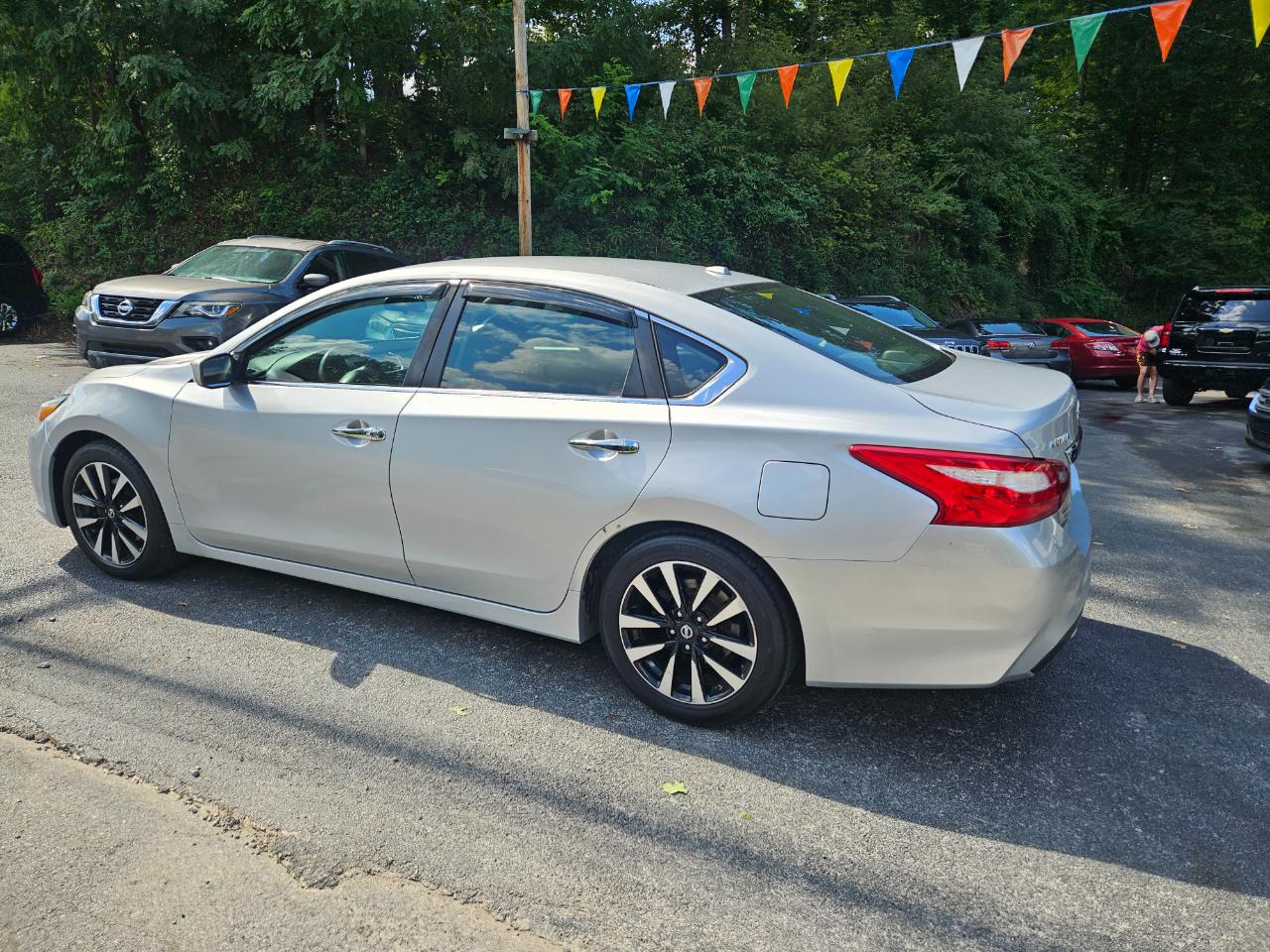 Nissan Altima 2.5 SV 2018