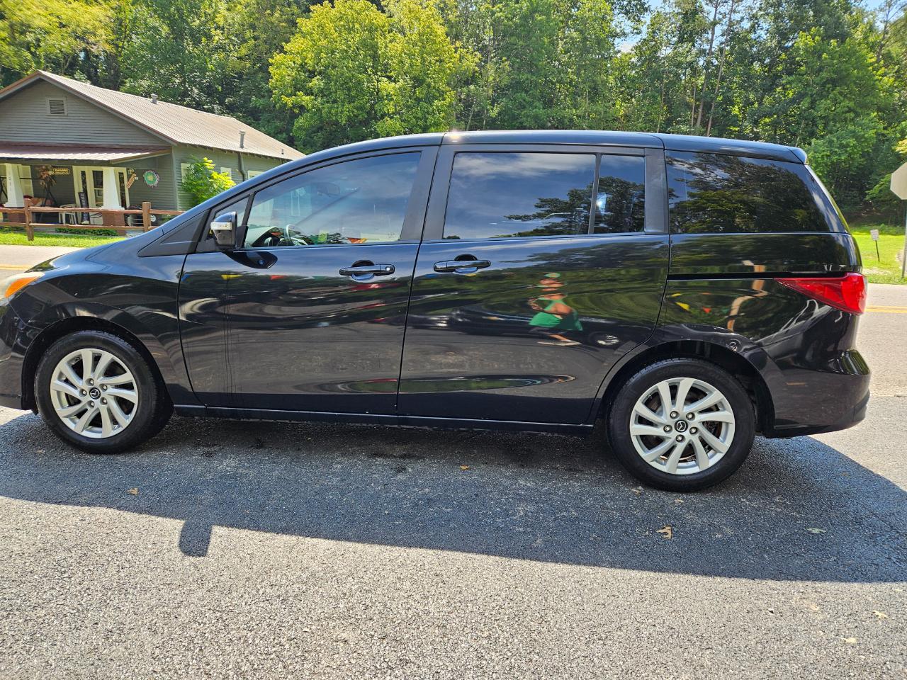 Mazda MAZDA5 Sport AT 2013