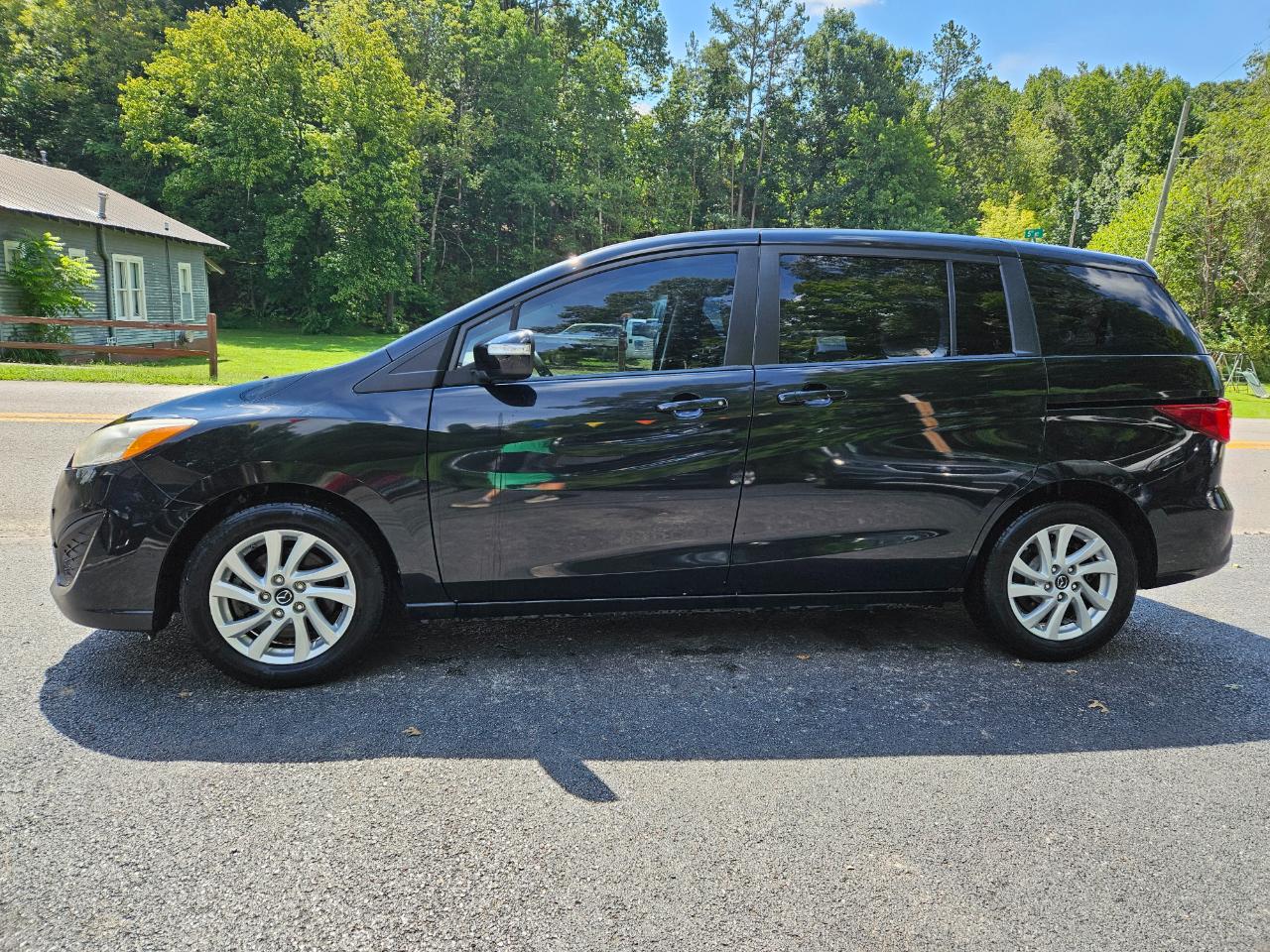 Mazda MAZDA5 Sport AT 2013