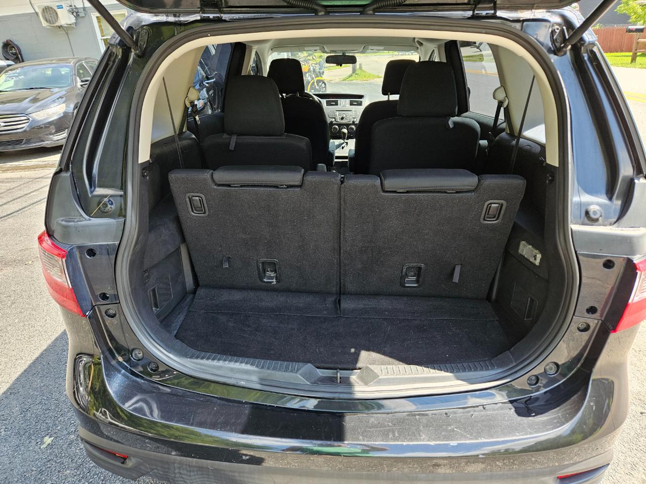 Mazda MAZDA5 Sport AT 2013