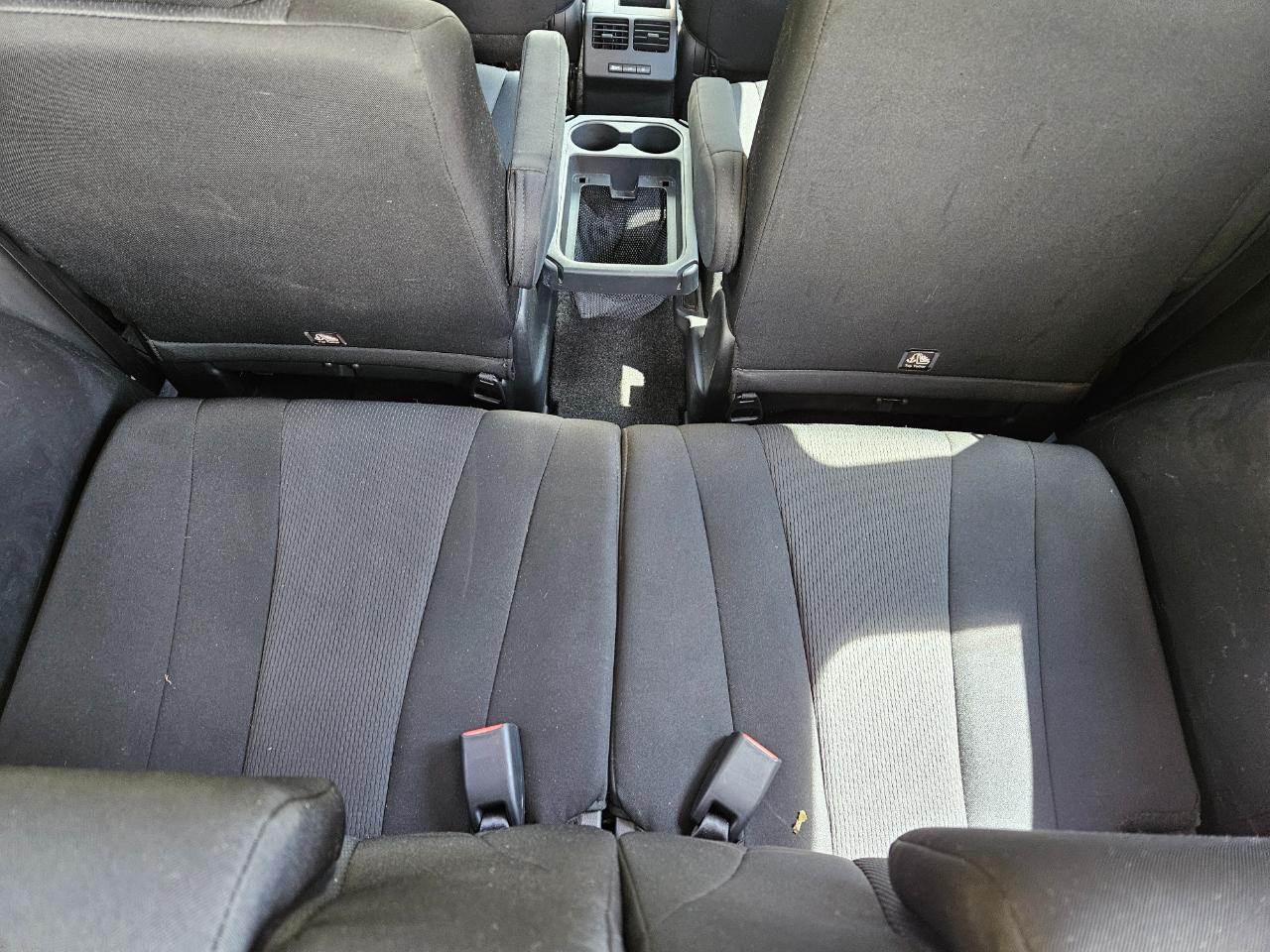 Mazda MAZDA5 Sport AT 2013