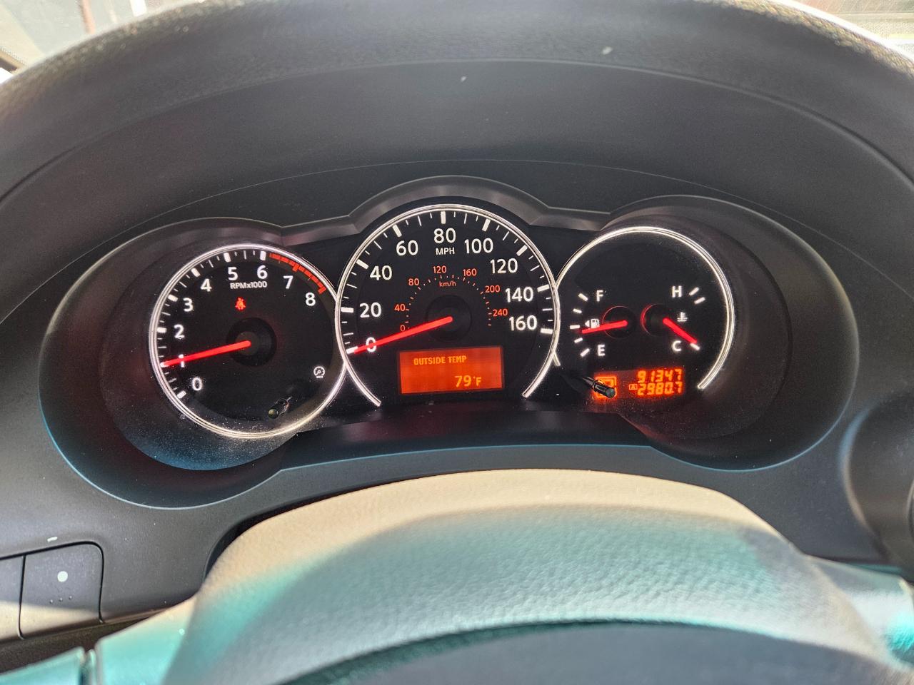 Nissan Altima 2.5 S Coupe 2011