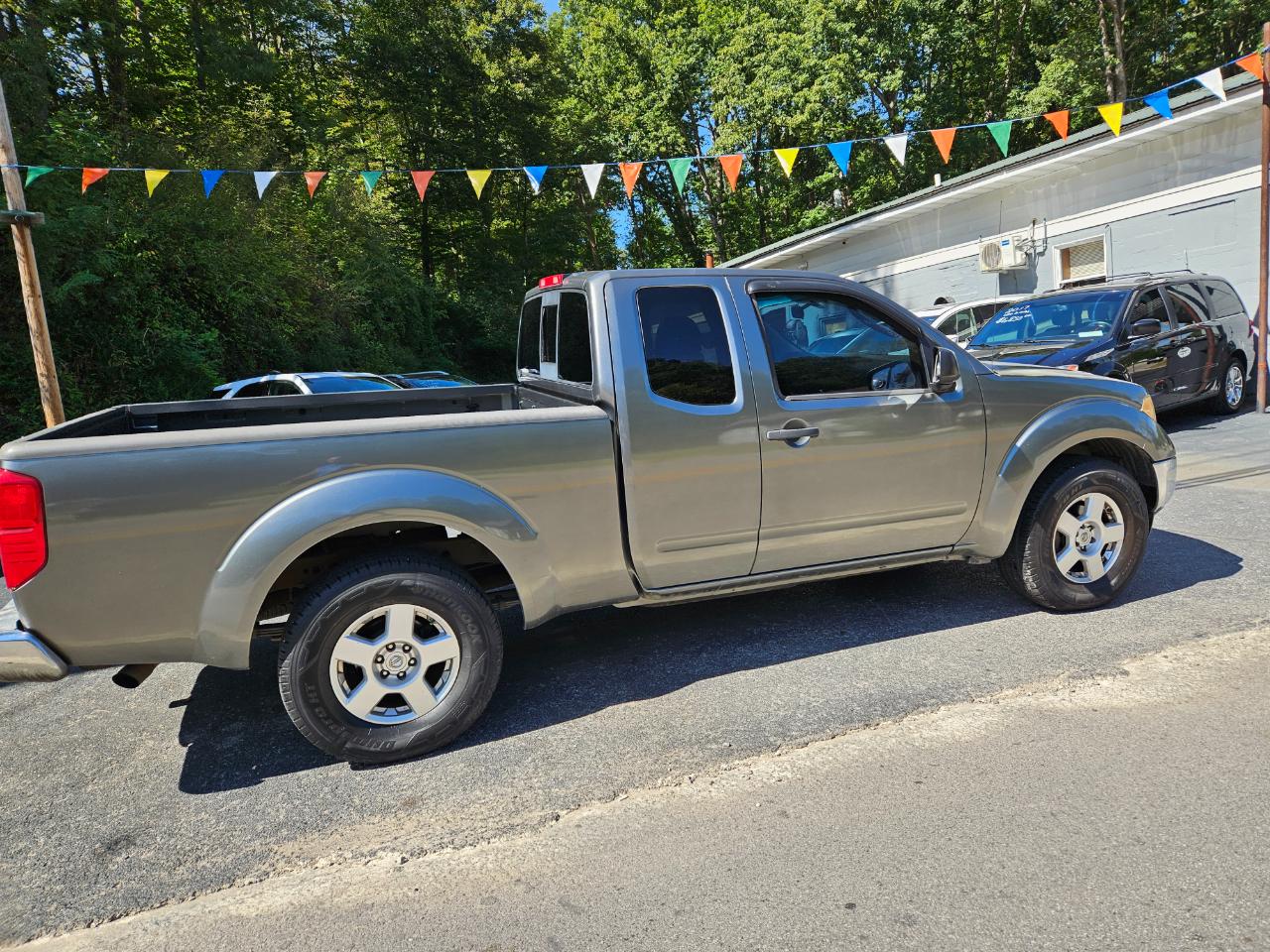 Nissan Frontier LE King Cab 2WD 2006