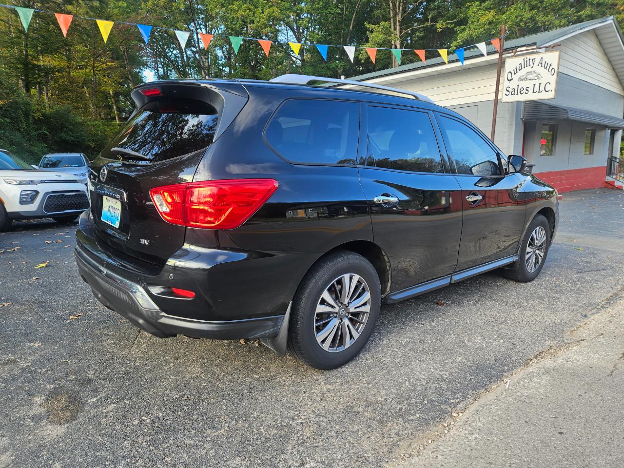 Nissan Pathfinder Platinum 2WD 2017