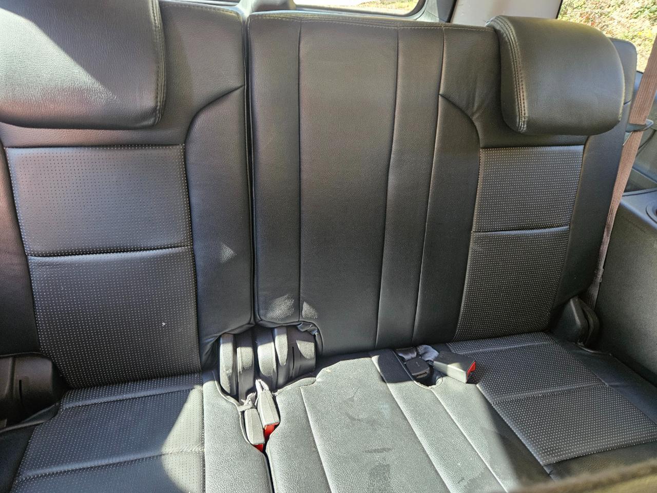 GMC Yukon XL SLE 1/2 Ton 4WD 2015
