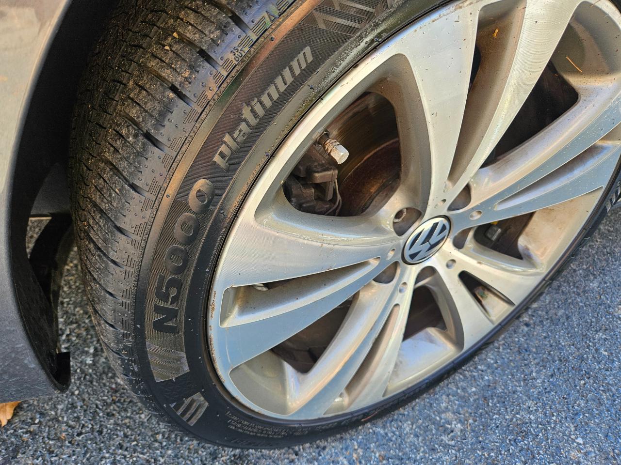Volkswagen Eos Lux 2013