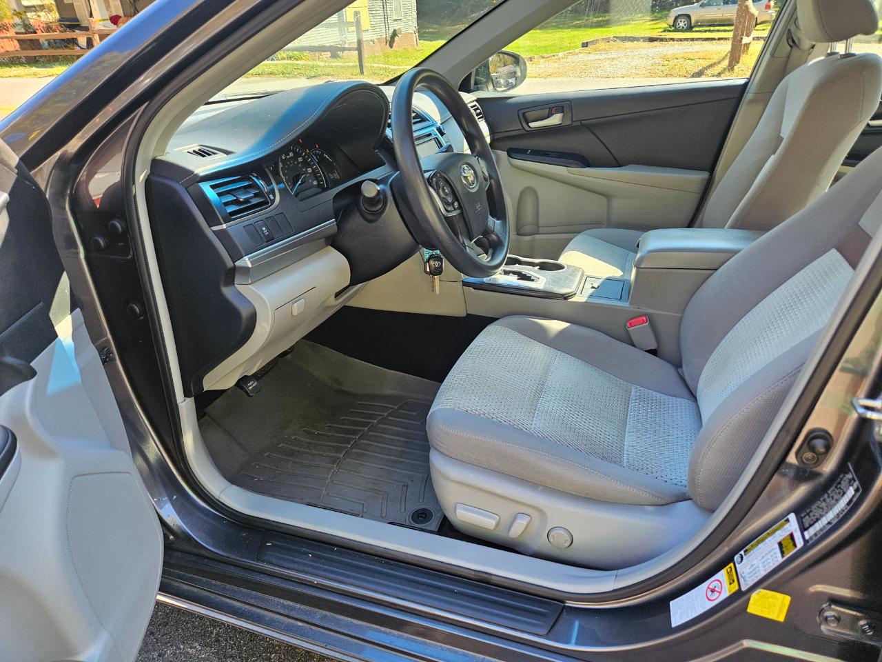 Toyota Camry XLE 2013