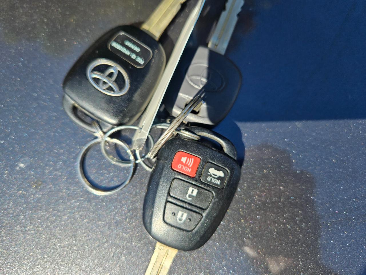Toyota Camry XLE 2013