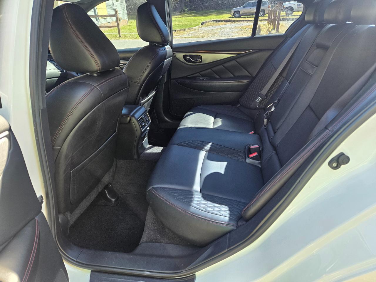 Infiniti Q50 Red Sport 400 AWD 2018