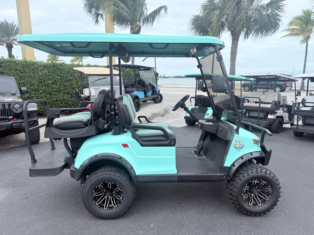 Star-EV Capella 2+2 Lifted  2025