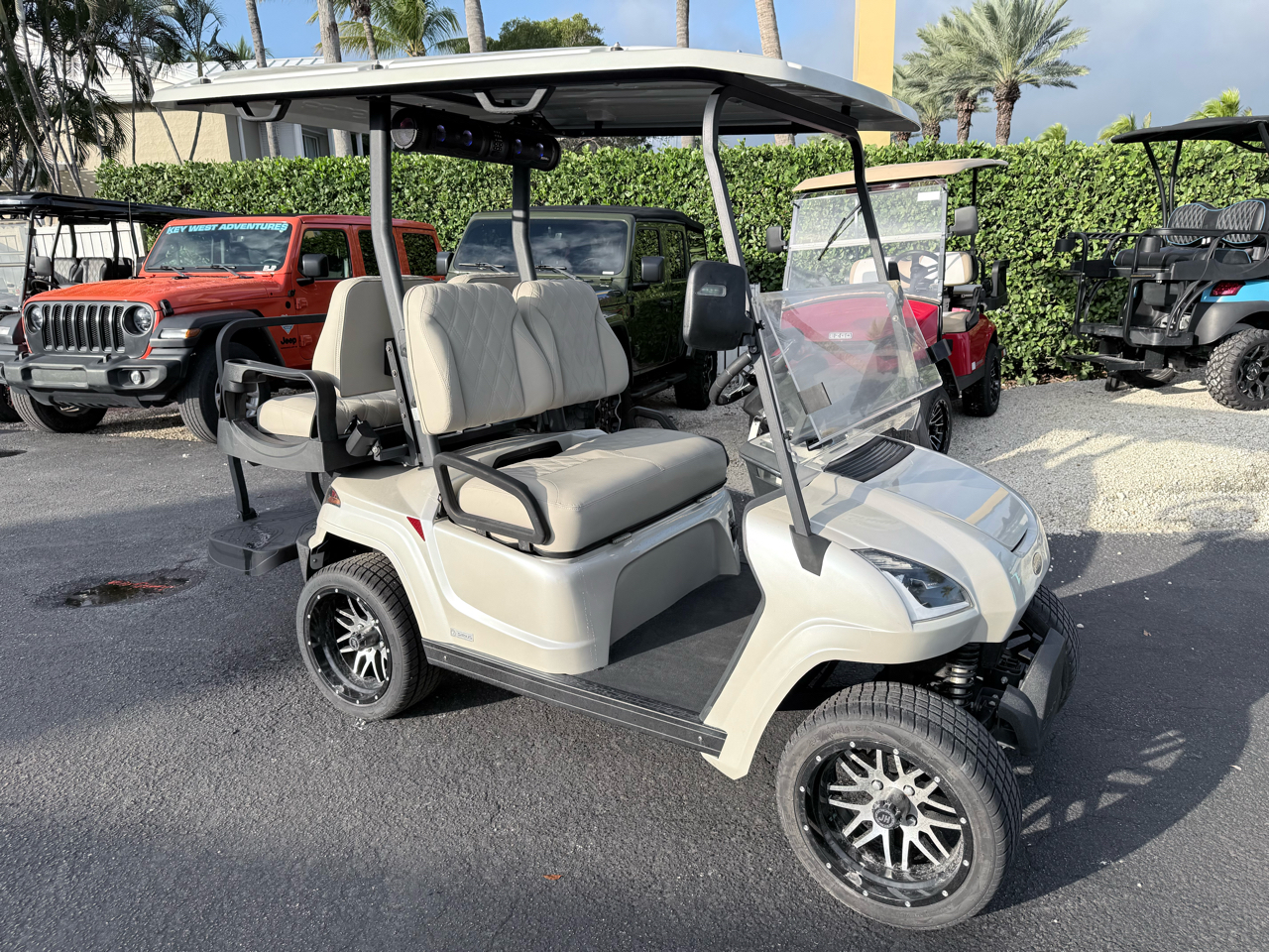 Star-EV Sirius 2+2  2025