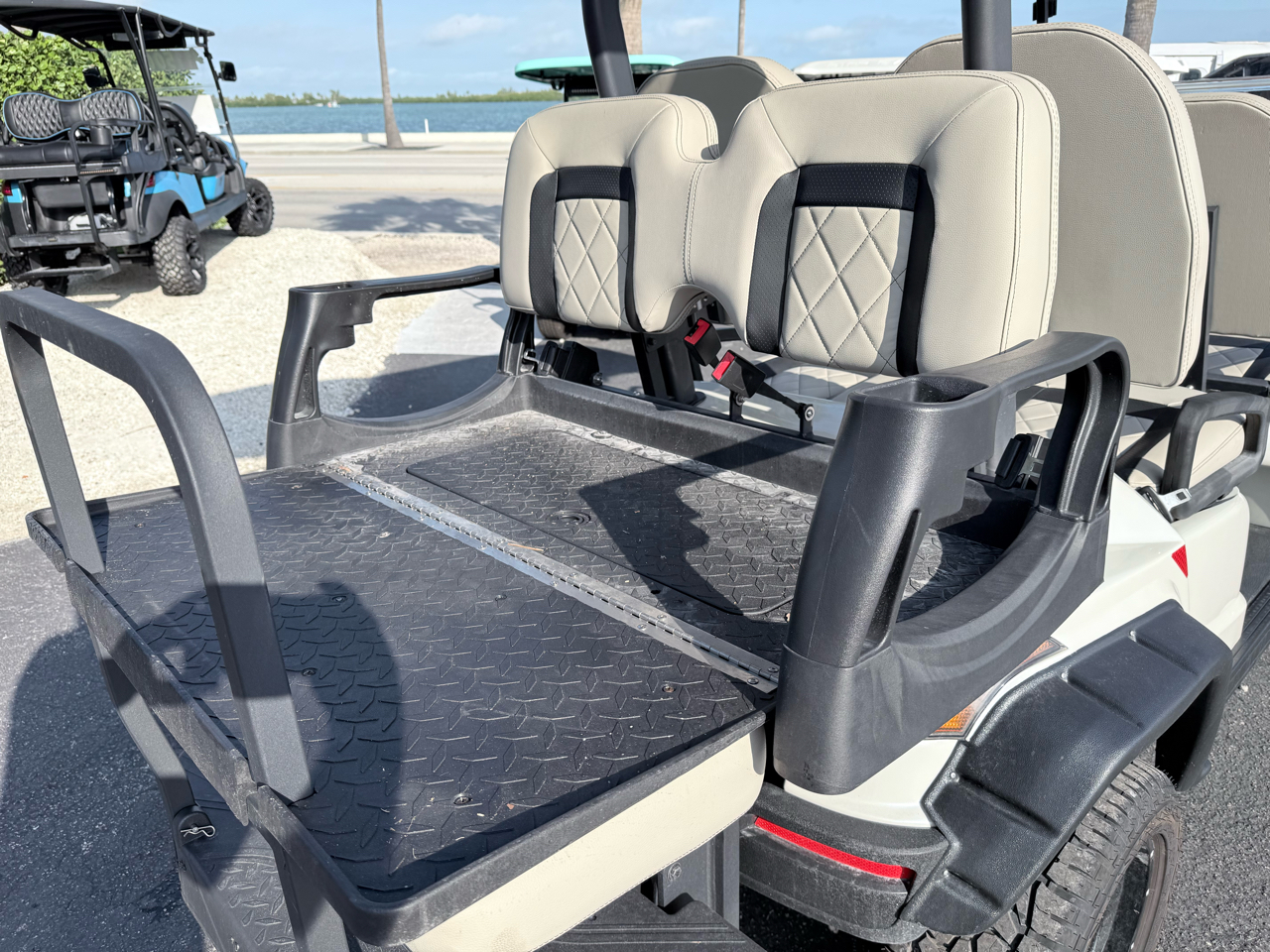 Star-EV Sirius 4+2 Lifted  2025