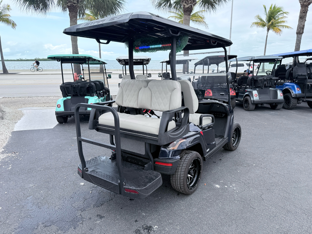 Star-EV Sirius 2+2  2025