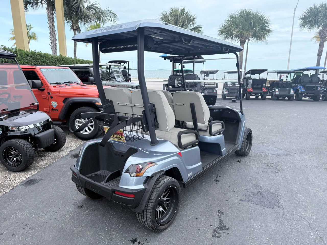 Star-EV Sirius 4  2025