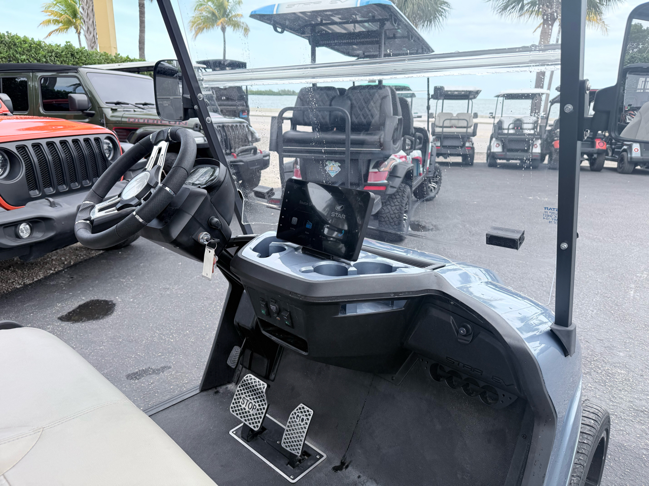 Star-EV Sirius 4  2025