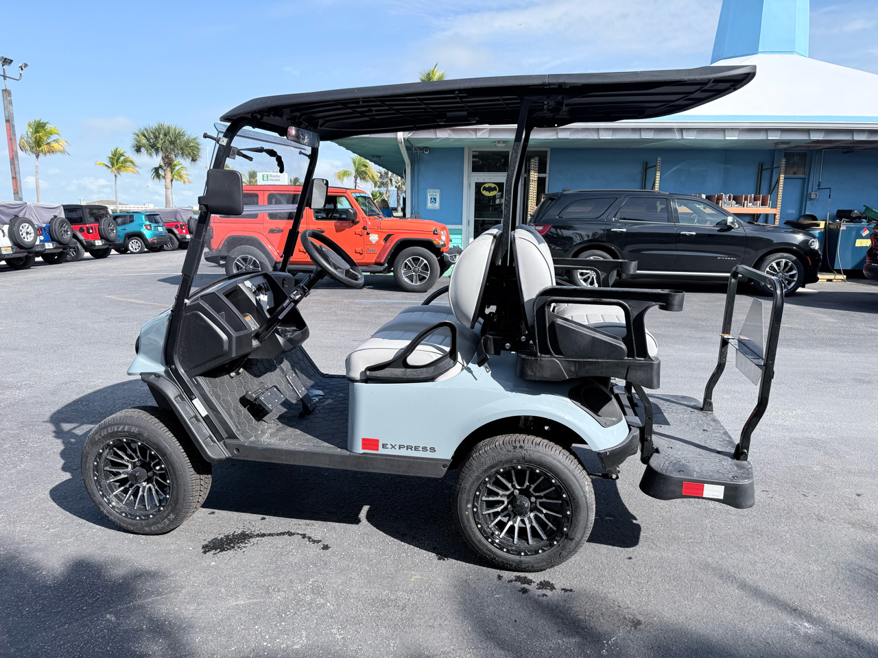 EZGO Express  2026