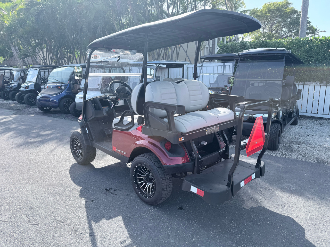 EZGO Express  2026