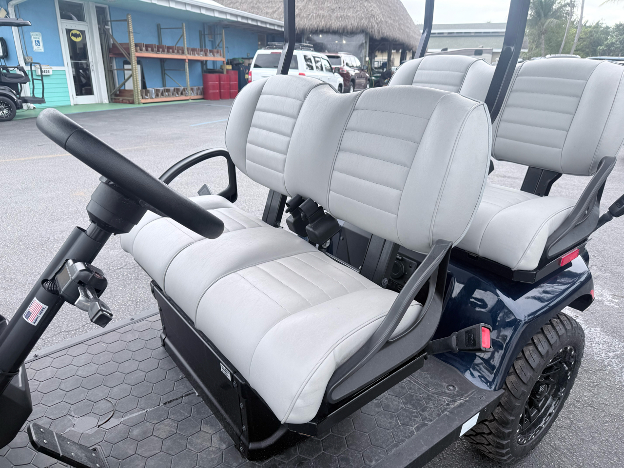 EZGO Liberty  2025