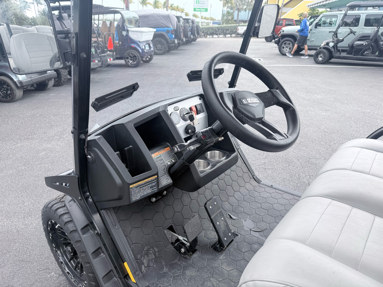 EZGO Liberty  2025