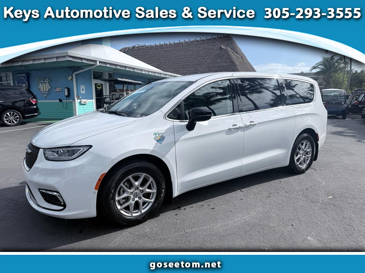 Chrysler Pacifica Touring L FWD 2024