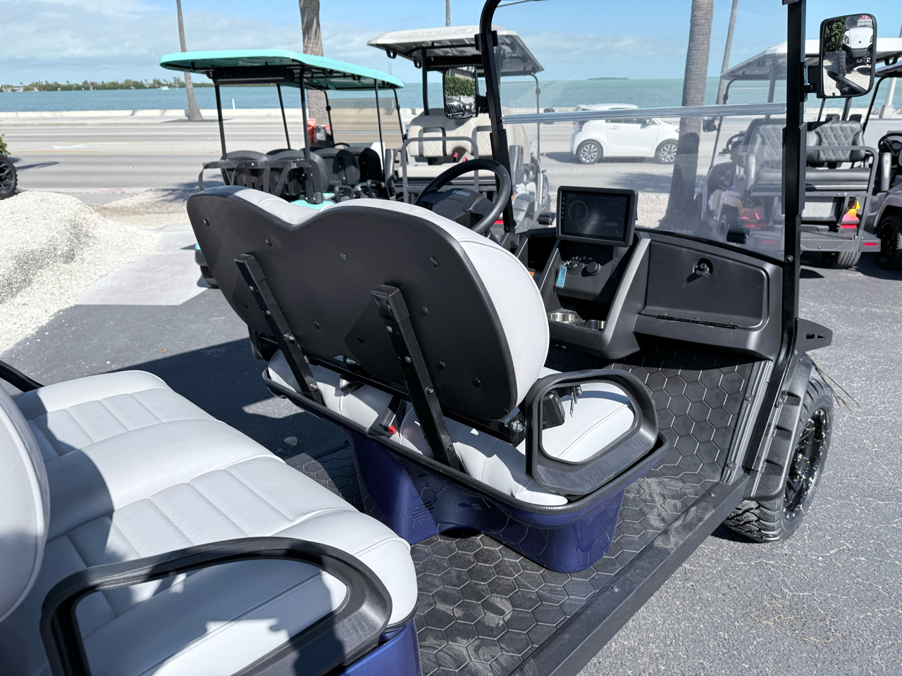 EZ-GO 6-Passenger  2026