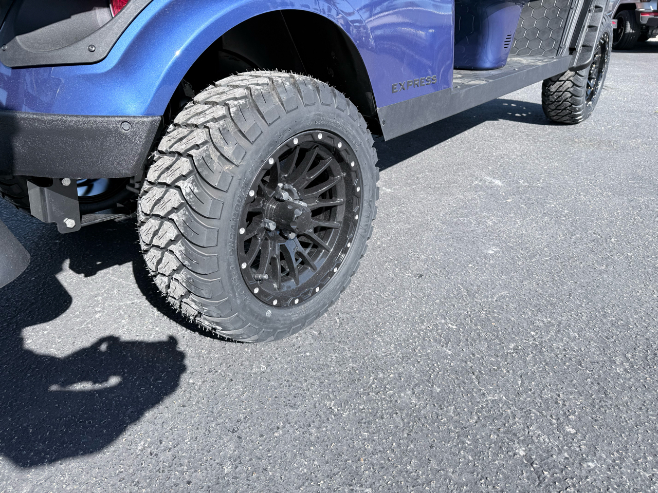 EZ-GO 6-Passenger  2026