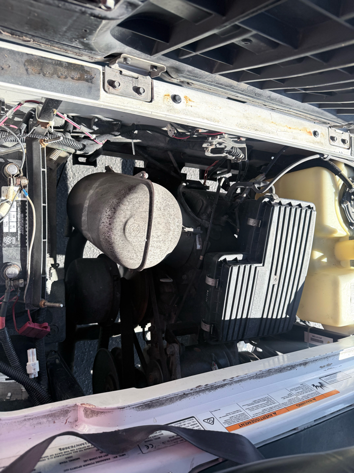 Yamaha EFI Gas Street Legal DELUXE  2021