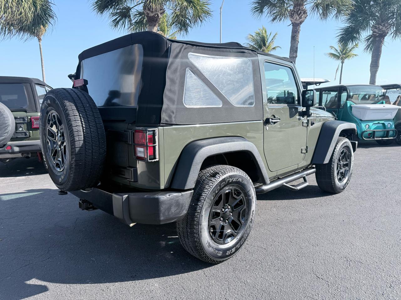 Jeep Wrangler 4WD 2dr Willys Wheeler 2015