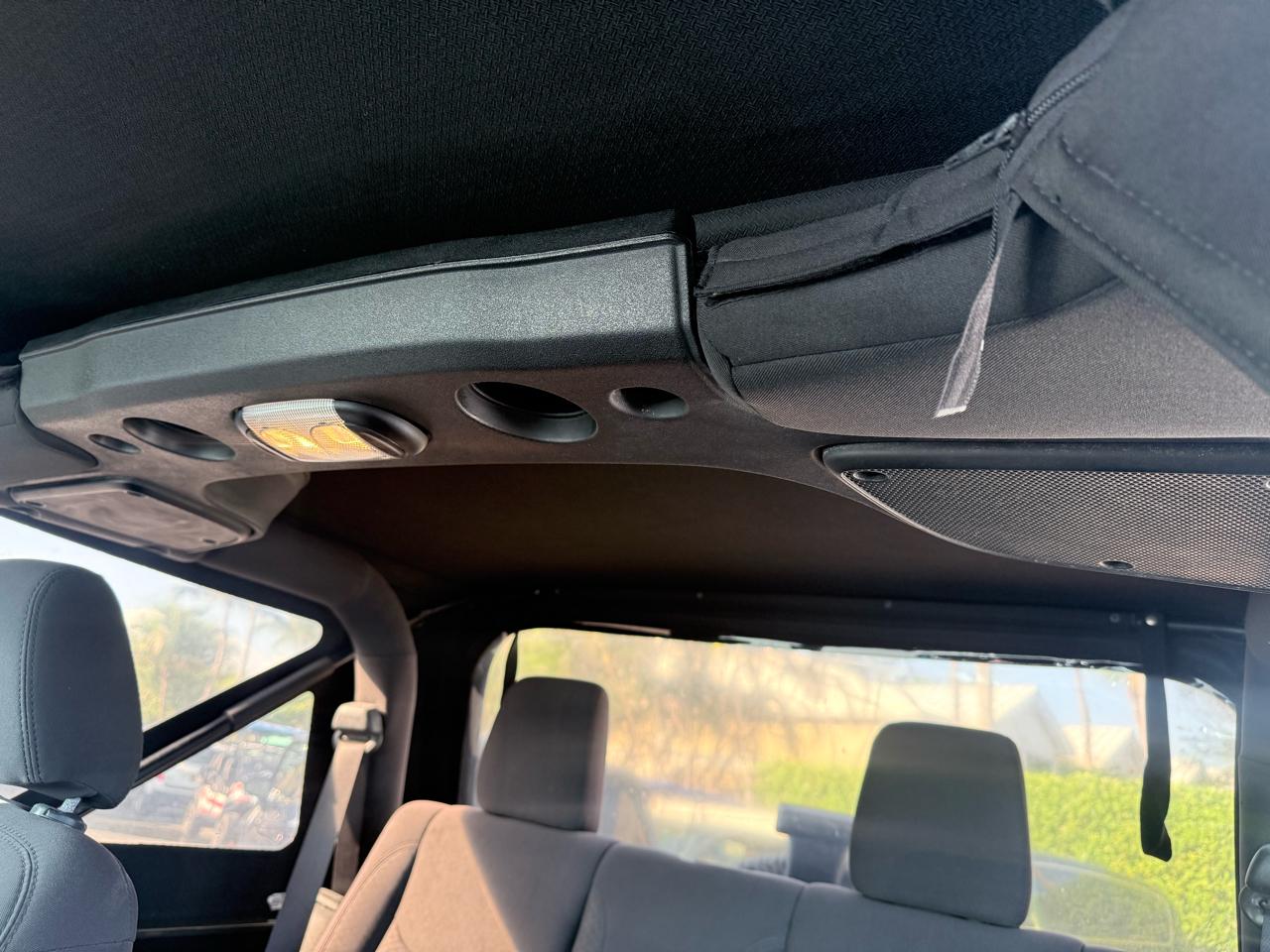 Jeep Wrangler 4WD 2dr Willys Wheeler 2015