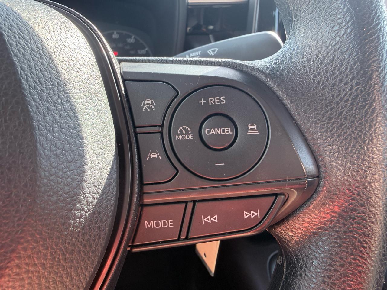Toyota Corolla LE CVT (Natl) 2023