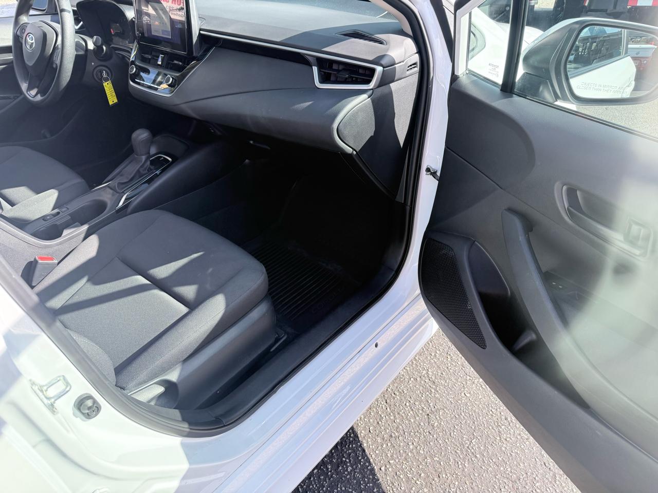 Toyota Corolla LE CVT (Natl) 2023