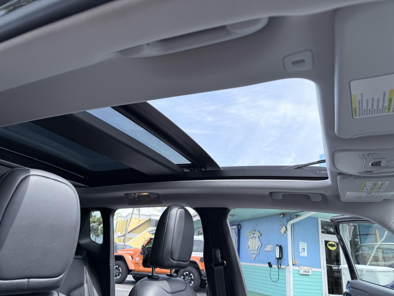 Jeep Renegade Limited 4D SUV 4WD 2022