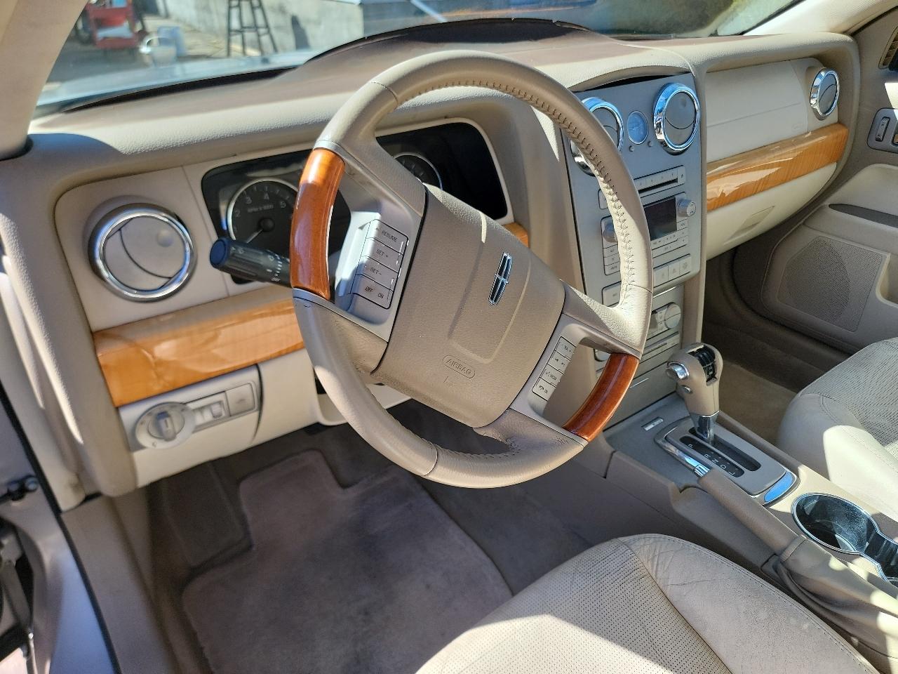 Lincoln MKZ FWD 2009