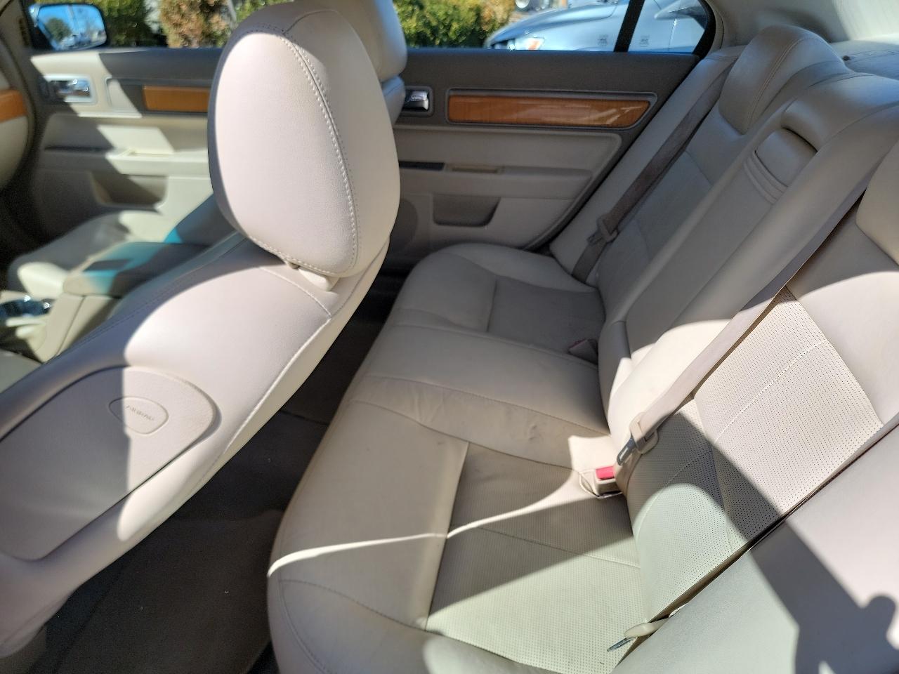 Lincoln MKZ FWD 2009