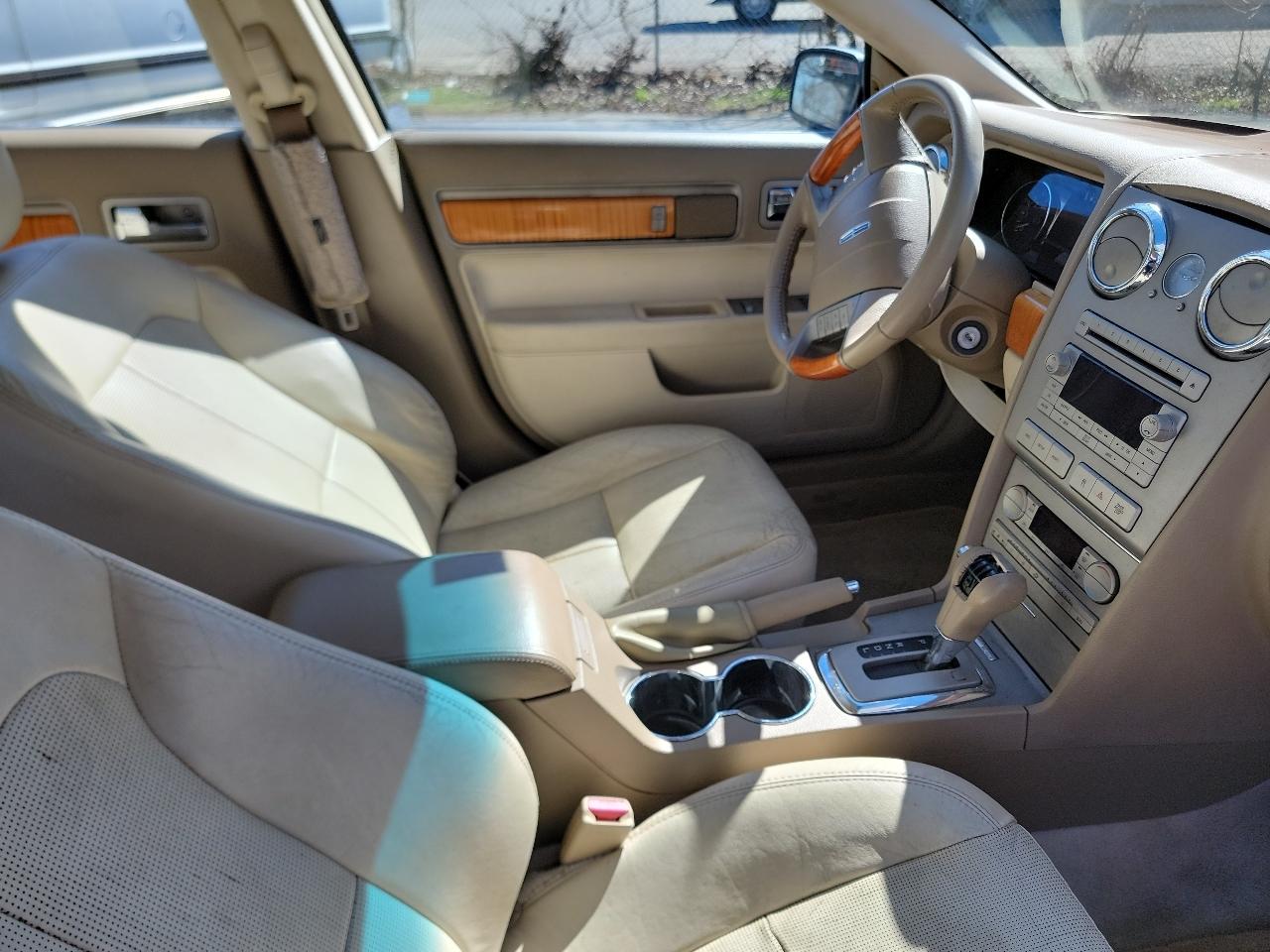 Lincoln MKZ FWD 2009