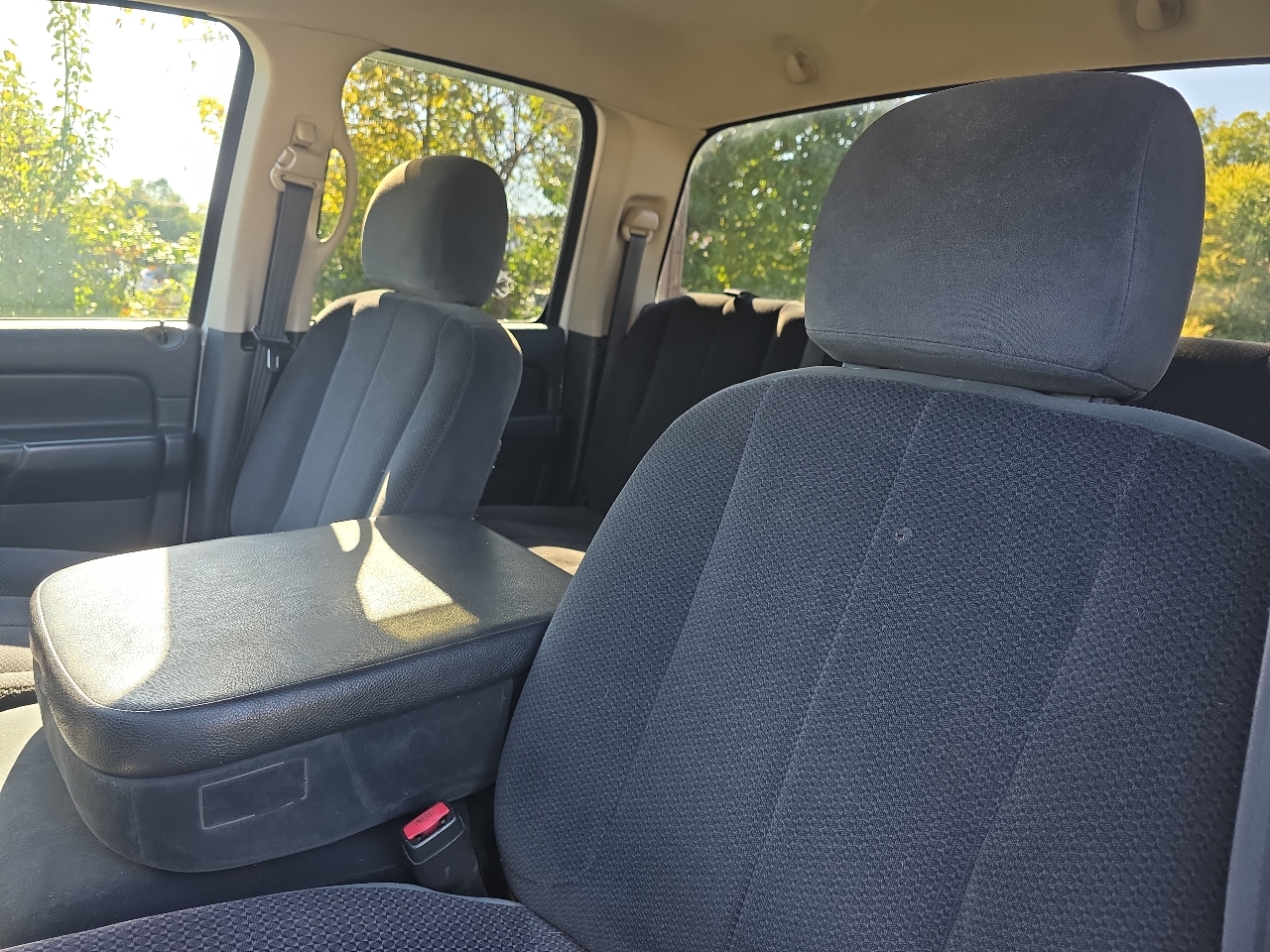 Dodge Ram 1500 ST Quad Cab Short Bed 4WD 2003 Dodge Ram 1500 ST Quad Cab Short Bed 4WD 2003
