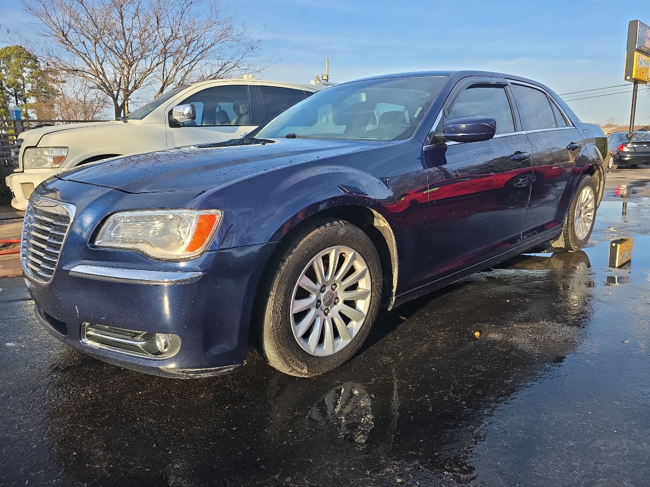 2013 Chrysler 300 RWD
