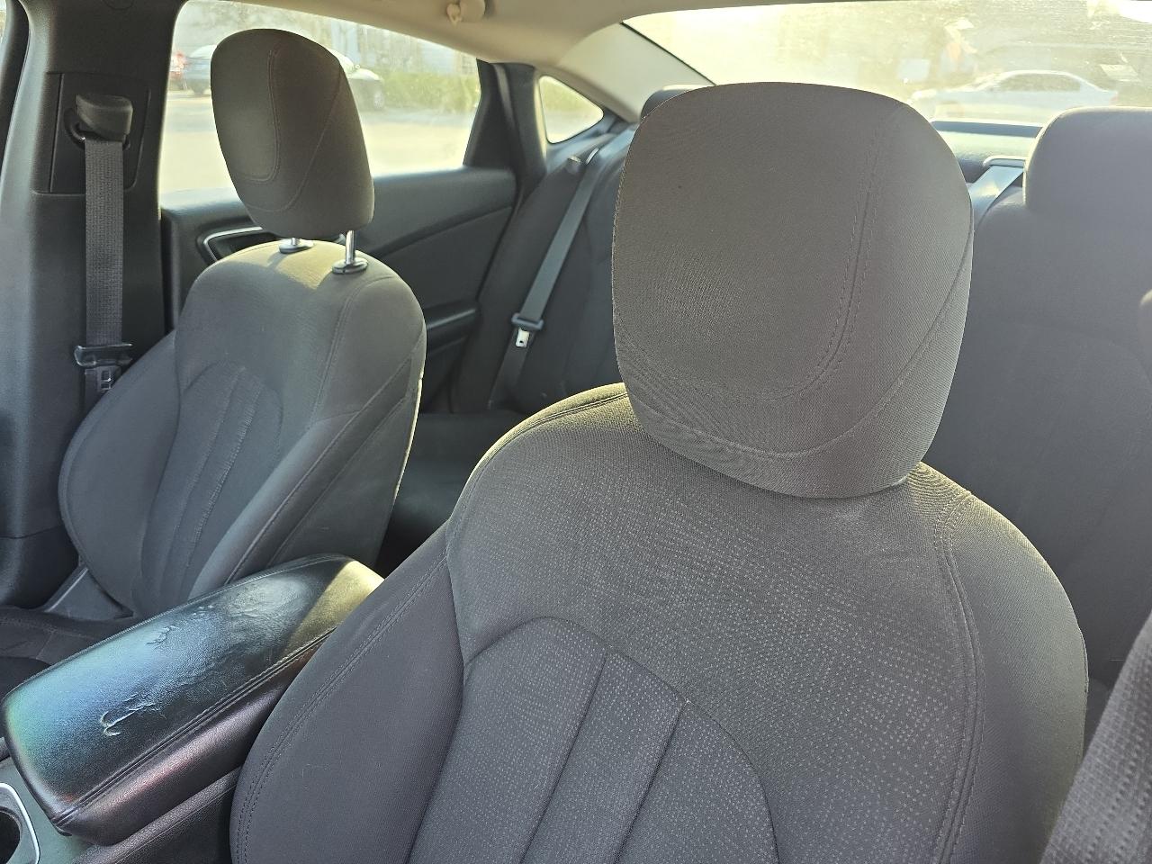 Chrysler 200 Limited 2015