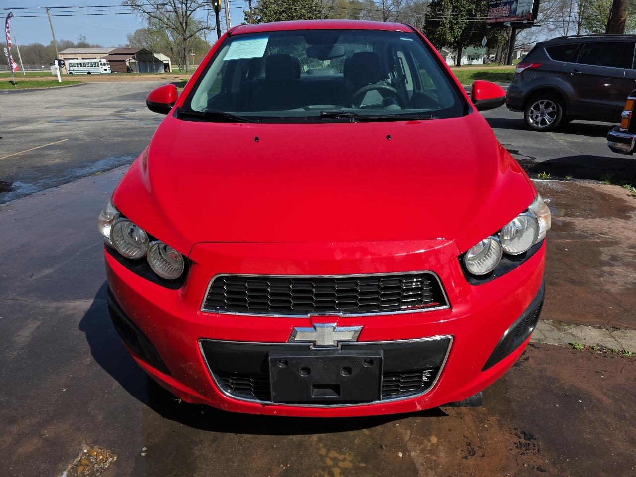 Chevrolet Sonic 2LT Sedan 2012
