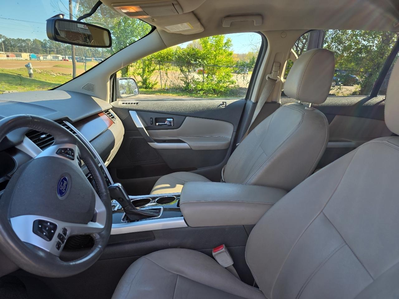 Ford Edge Limited FWD 2012