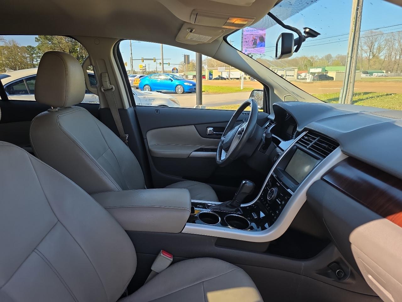 Ford Edge Limited FWD 2012